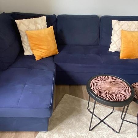 Apartament - U Alicji โคนิน ภายนอก รูปภาพ