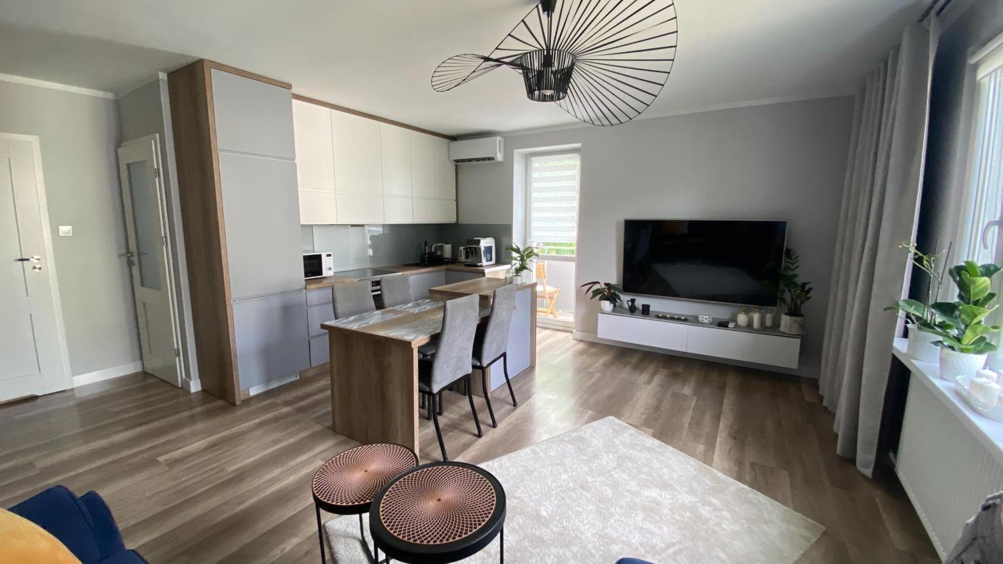 Apartament - U Alicji โคนิน ภายนอก รูปภาพ